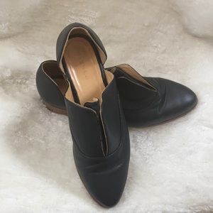 Nisolo black leather size 7 Emma Loafer